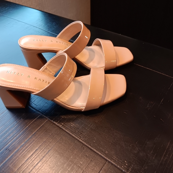 KELLY &KATIE block heel sandals size 6 - Picture 2 of 4